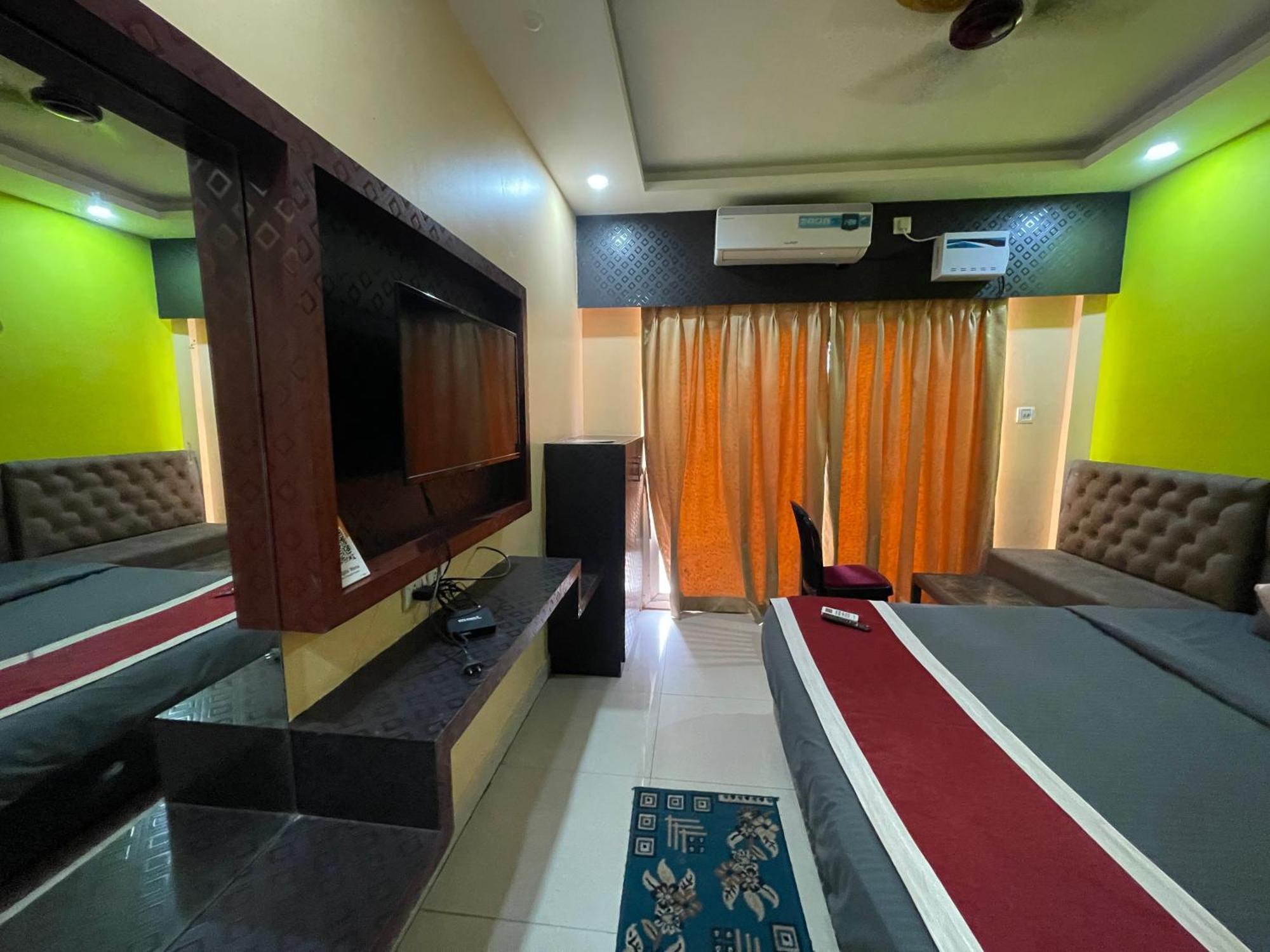 Hotel Seven Inn By Seven Group Puri Exterior foto