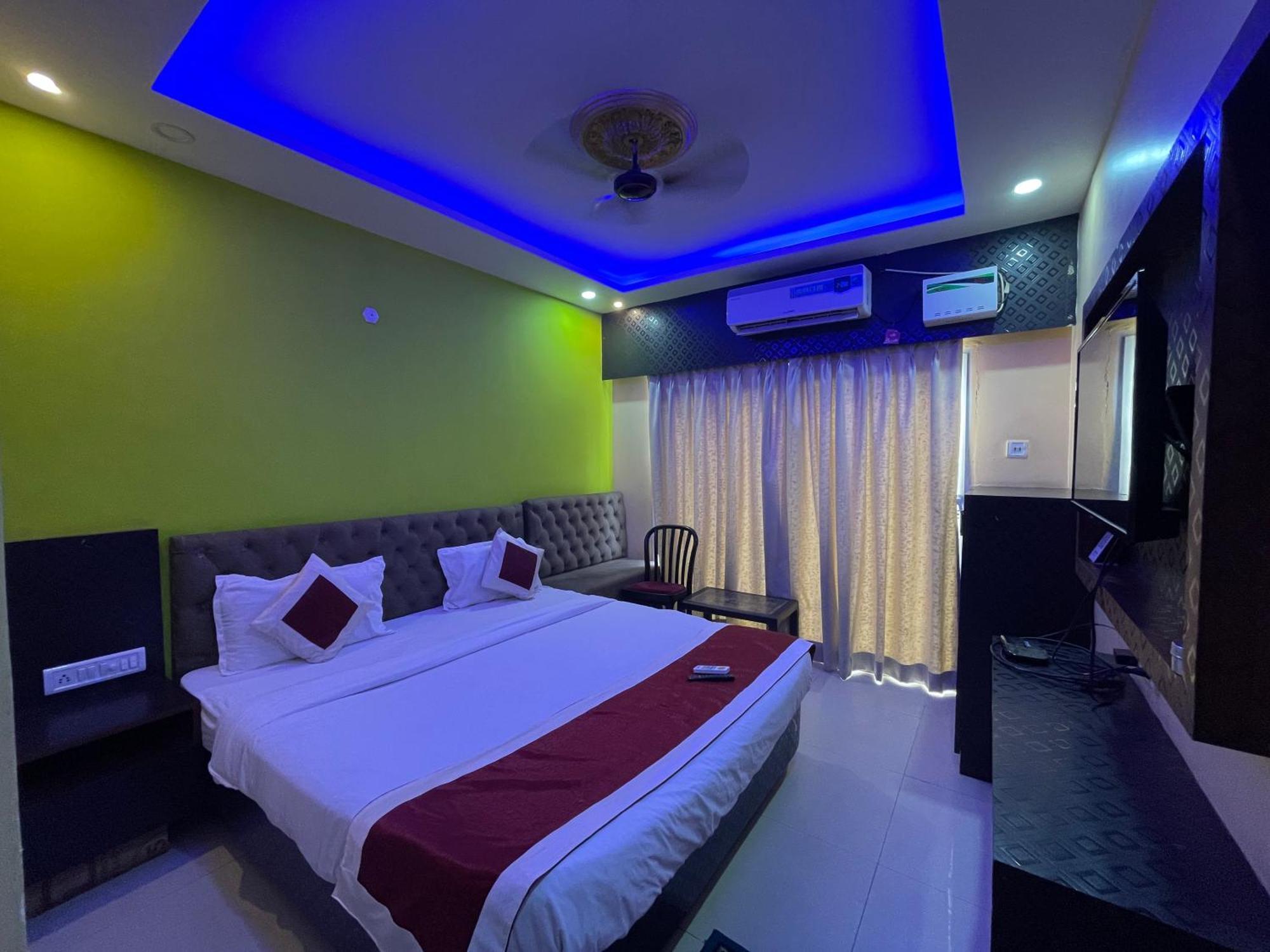 Hotel Seven Inn By Seven Group Puri Exterior foto